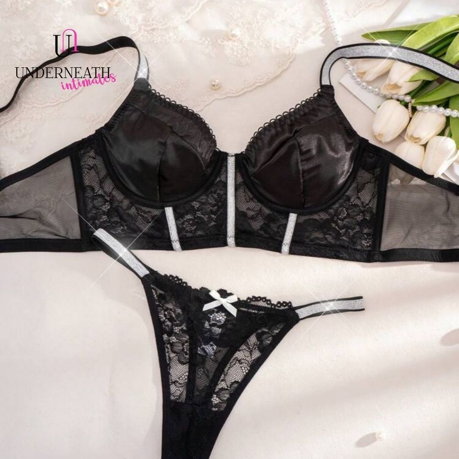 Anastasia Set (with underwire) - Black (S/M & L)