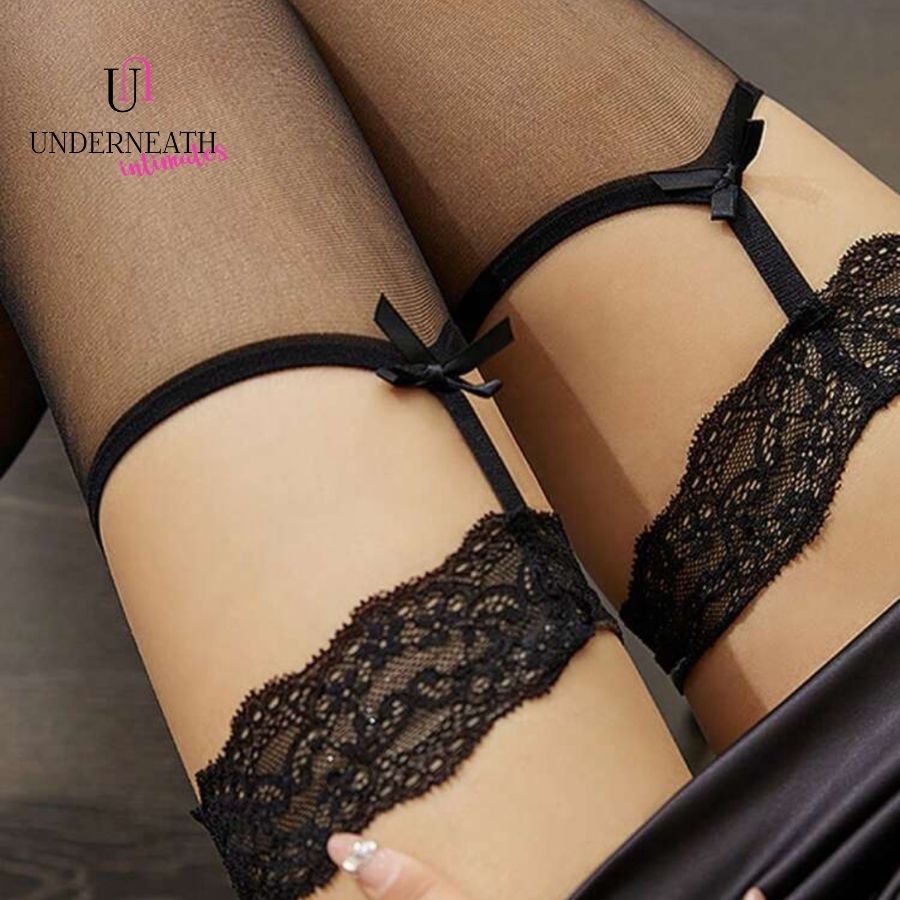 Thigh-high Stockings - Black (S/M)