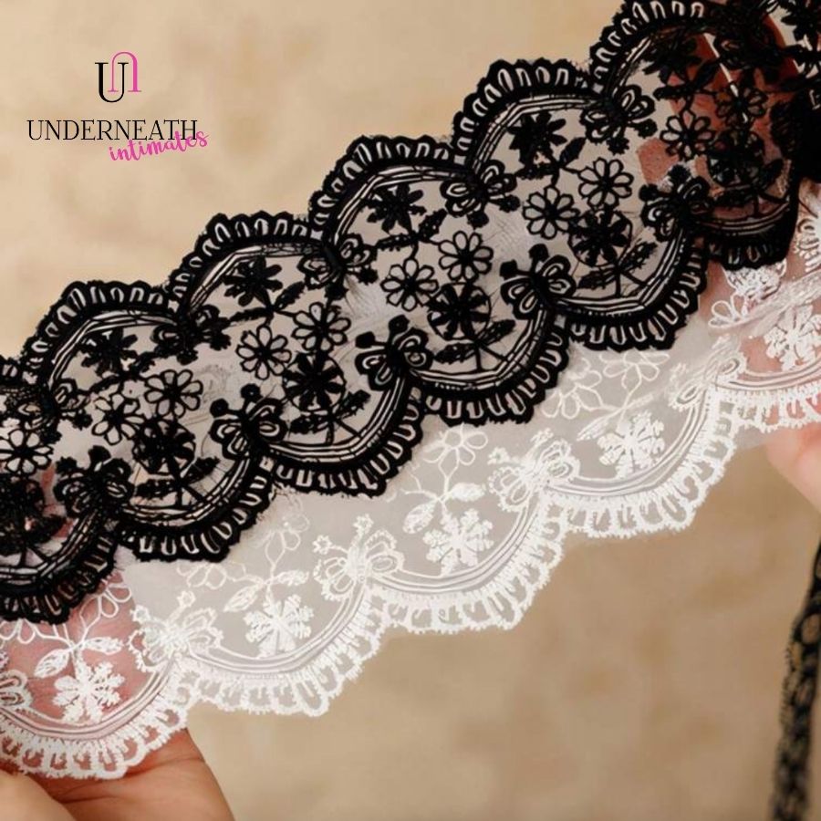Lace Blindfold - Black