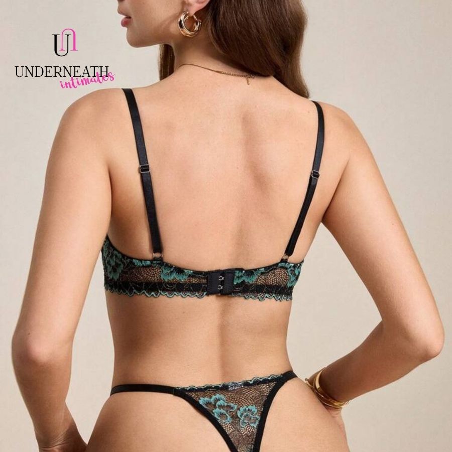 Scarlet Set (with underwire) - Green (S/M & L)